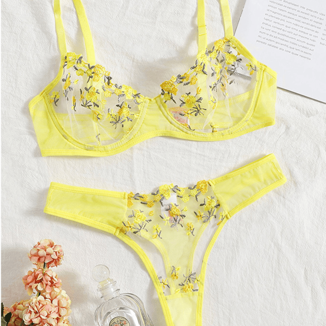 Valencia's Underwear Floral Embroidery - IntimGlamour